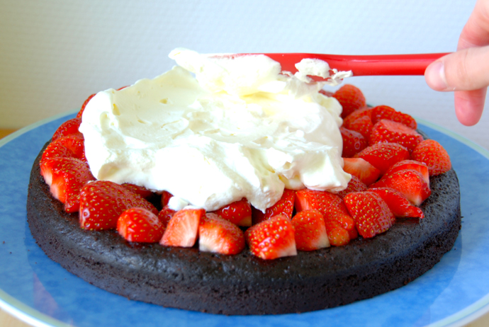 Chocolate Cake with Strawberries and Cream