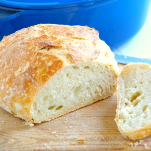 No Knead Bread Featured