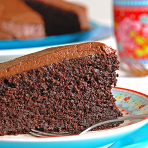Chocolate Beet Cake Featured