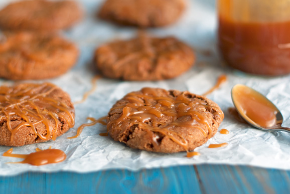 Caramel-Molasses-Cookies-7