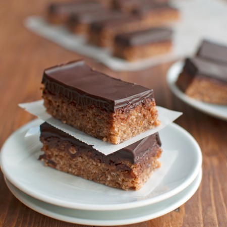 Healthy Candy Bars with Almond and Coconut