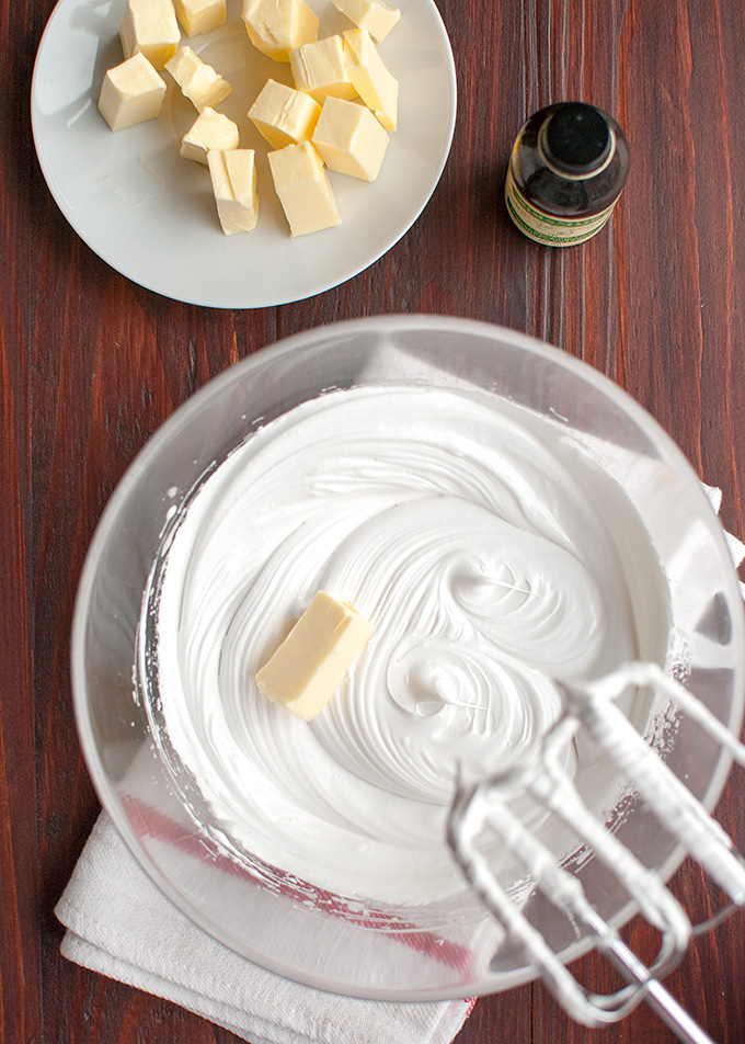 The Tough Cookie | How to Make Swiss Buttercream, or Swiss Meringue Buttercream | thetoughcookie.com