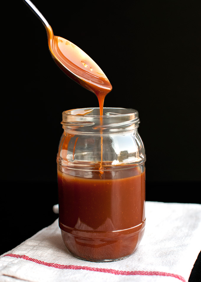 The Tough Cookie | Making Caramel: The Difference Between the Wet and Dry Method | thetoughcookie.com