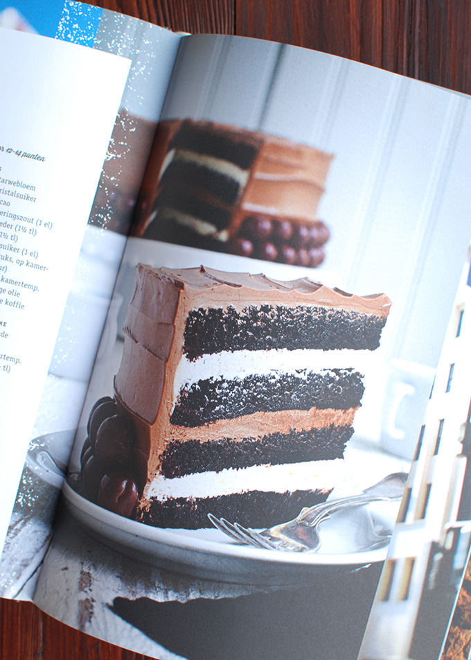 Cookbook Giveaway: Roy Fares' United States of Cakes | thetoughcookie.com